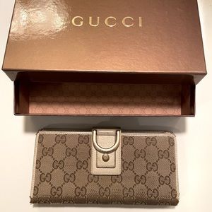 Authentic Gucci Wallet